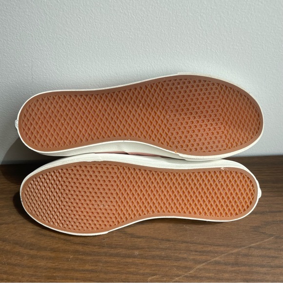 Pink Unisex Vans - Picture 6 of 10